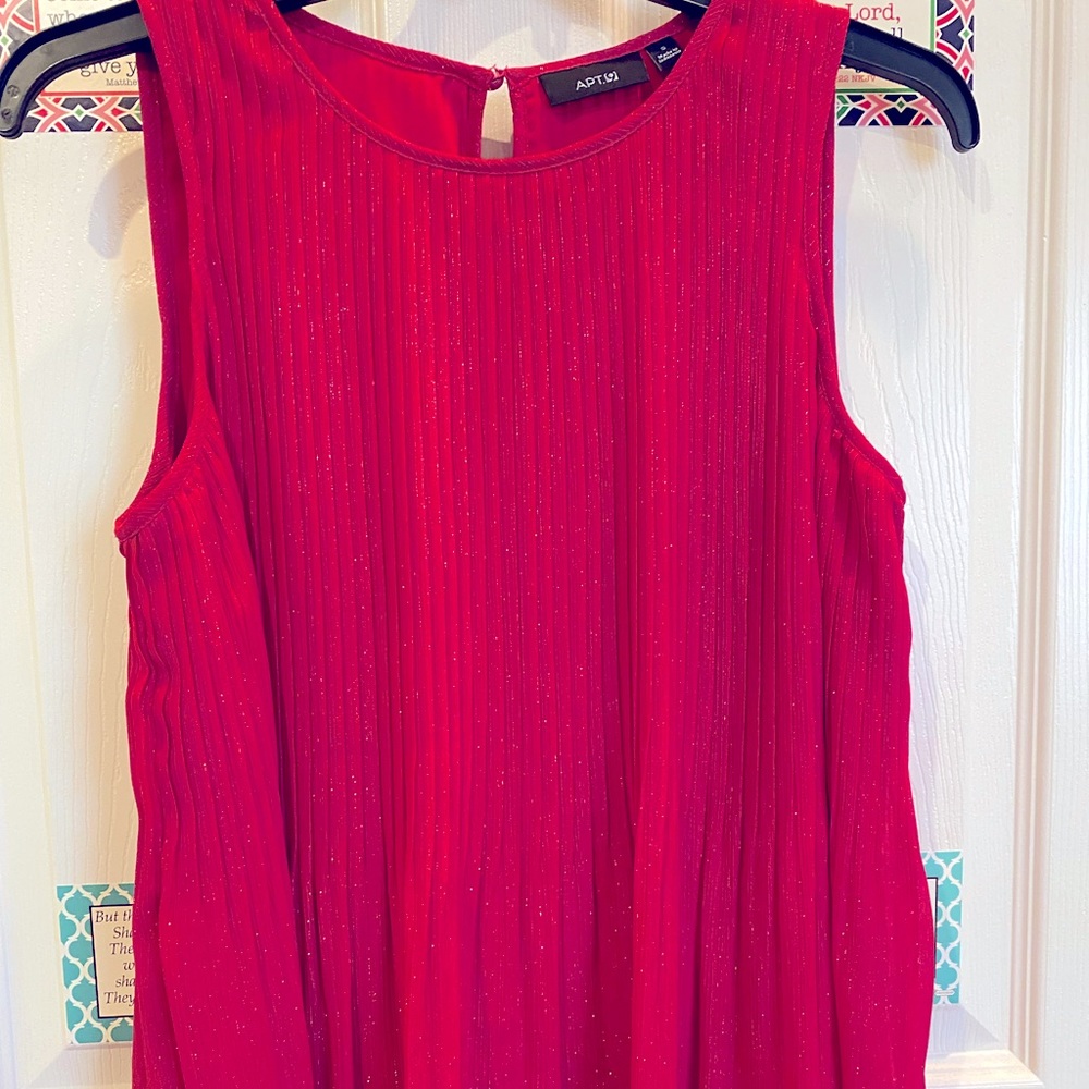 Elegant sparkly magenta/deep pink pleated baby doll style blouse